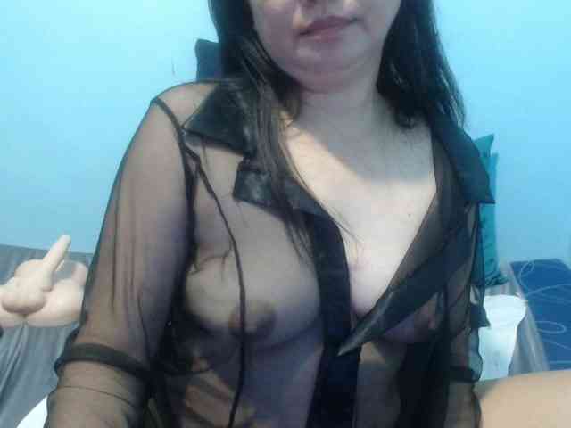 stacieiris webcam