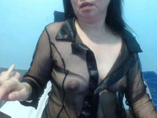 stacieiris webcam