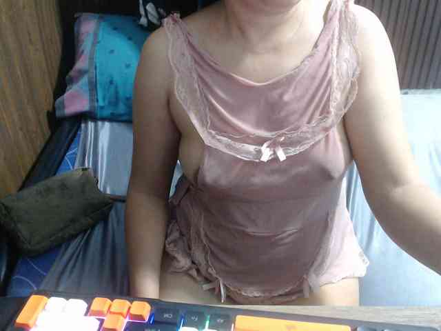 stacieiris webcam
