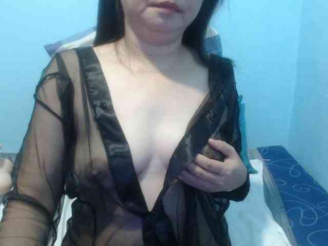 stacieiris webcam