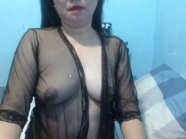 stacieiris webcam