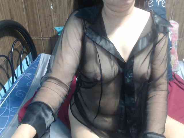 stacieiris webcam