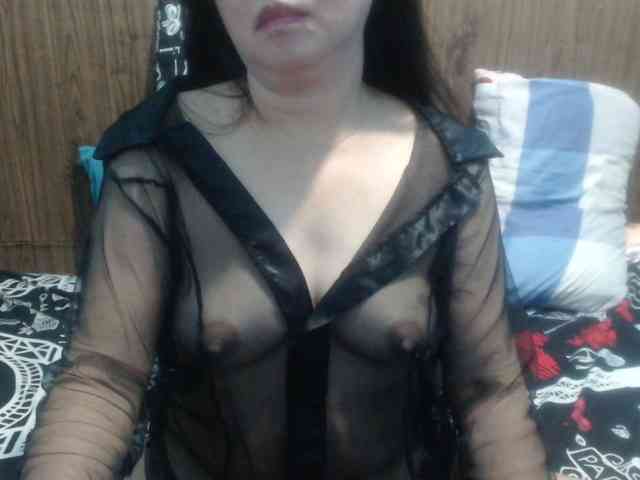 stacieiris webcam