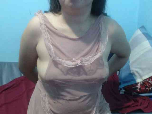 stacieiris webcam