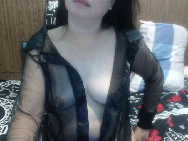 stacieiris webcam