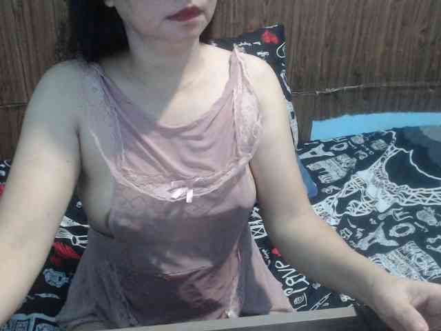 stacieiris webcam
