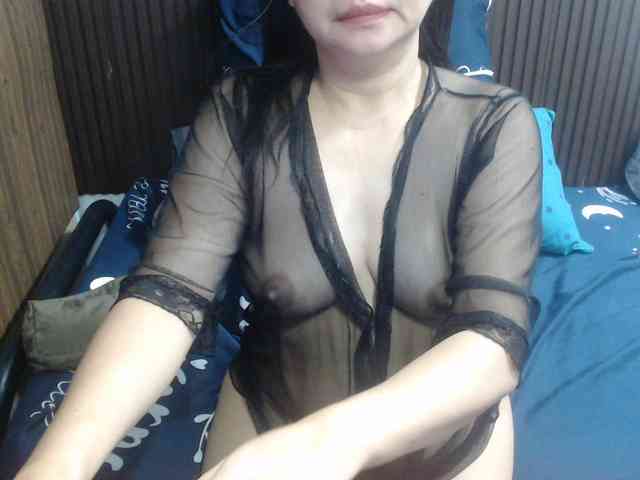 stacieiris webcam