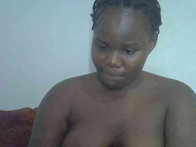 Smilingpussy webcam