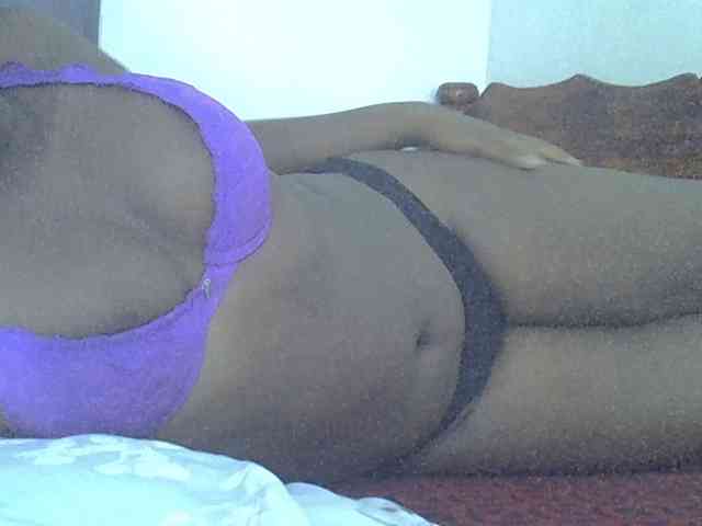 Smilingpussy webcam
