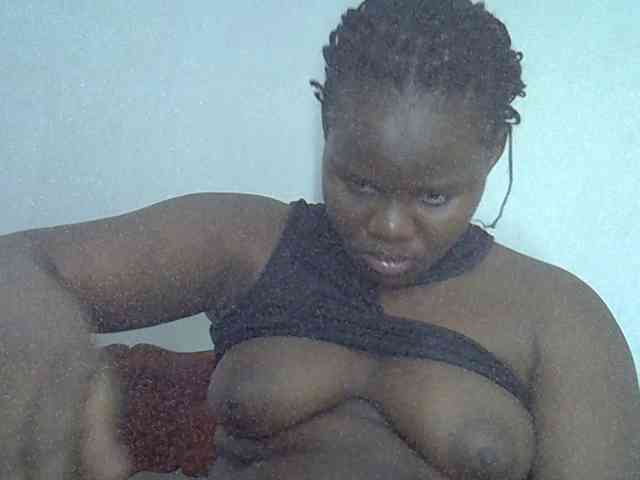 Smilingpussy webcam