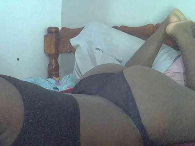 Smilingpussy webcam