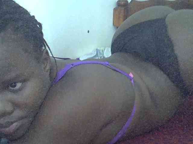 Smilingpussy webcam