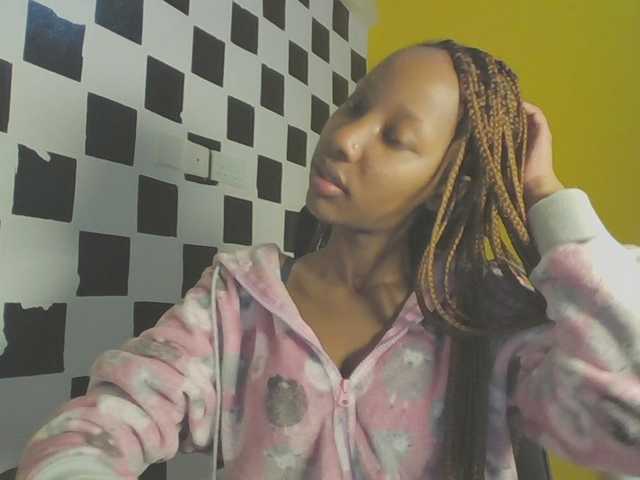 favouritemuse's BongaCams show and profile