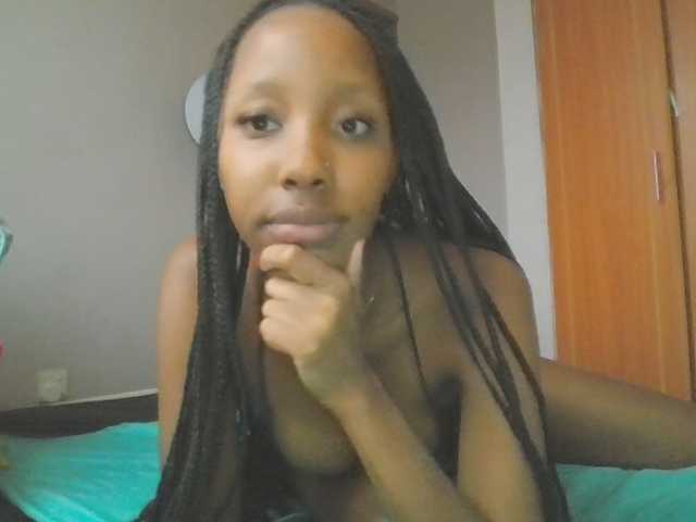 favouritemuse live cam on BongaCams