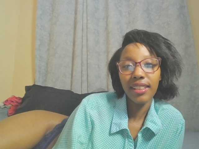 favouritemuse live cam on BongaCams