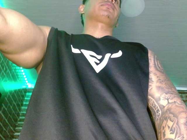 Jordann94 live webcam show