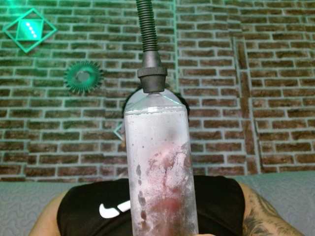 Jordann94 live webcam show