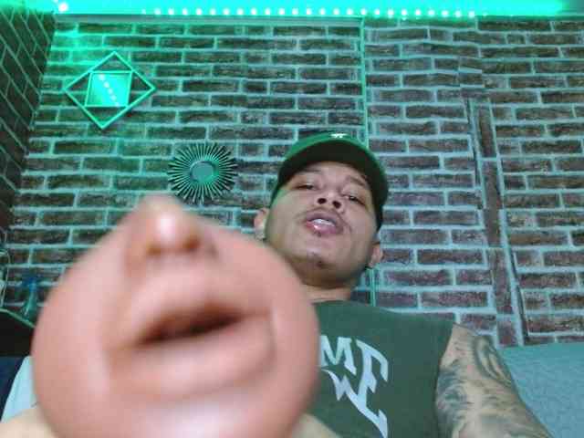 Jordann94 Live Webcam on BongaCams