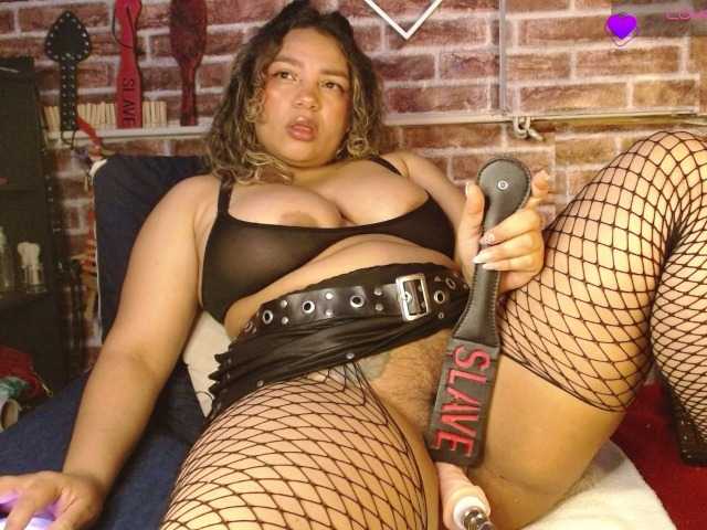 Leidy12 live cam preview