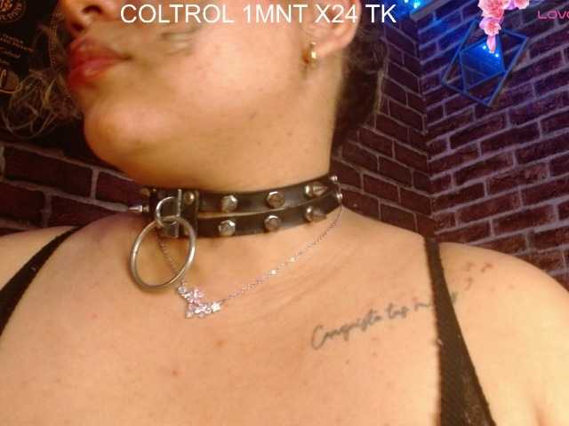 Leidy12 live cam on BongaCams