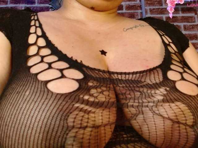 Leidy12 live webcam show