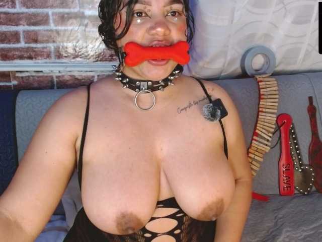 Leidy12 live cam preview