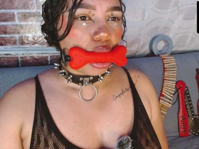 Leidy12 — live female cam