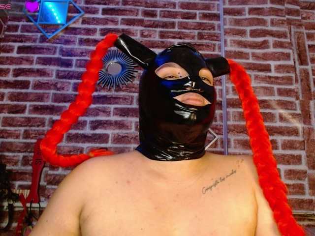 Leidy12 live cam on BongaCams