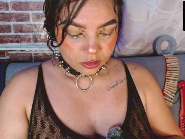 Leidy12 webcam
