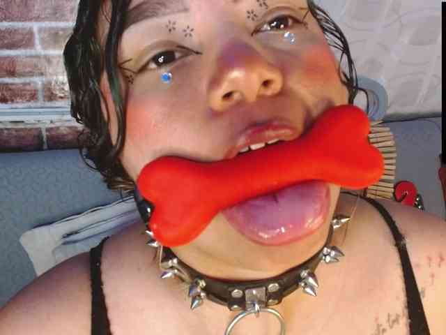 Leidy12 webcam