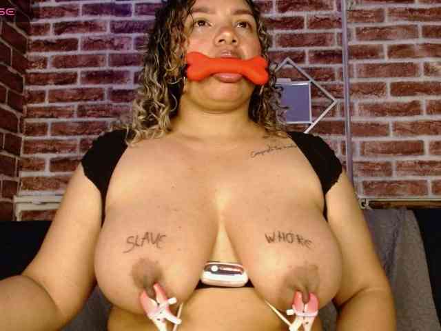 Leidy12 webcam