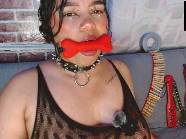 Leidy12 webcam
