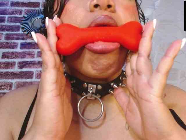 Leidy12 webcam