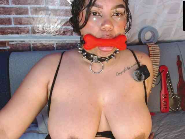 Modèle: Leidy12