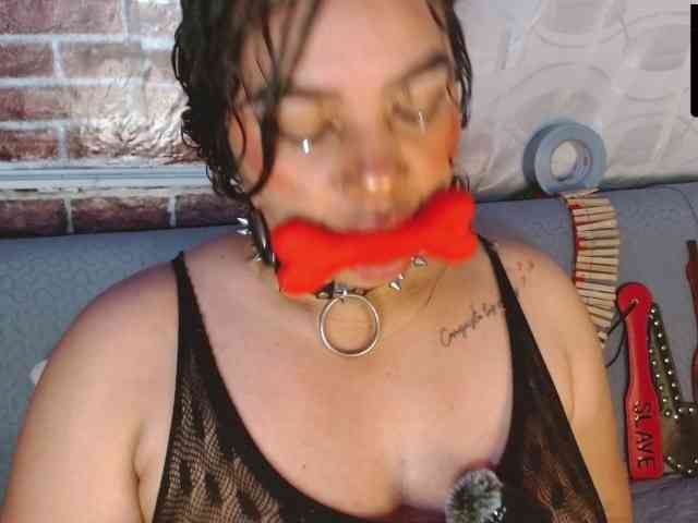 Leidy12 webcam