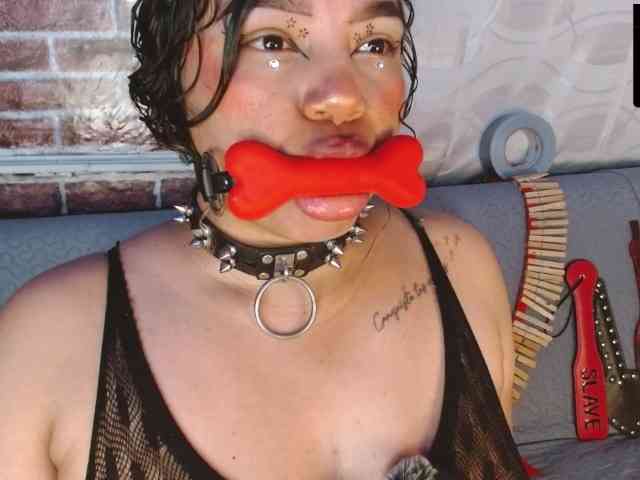 Leidy12 webcam