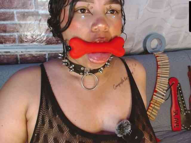 Leidy12 webcam