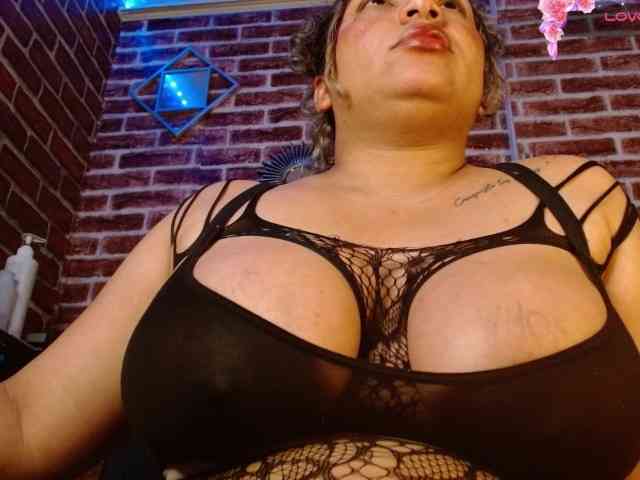 Leidy12 webcam