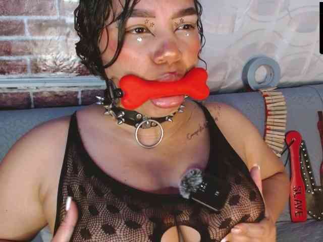 Leidy12 webcam