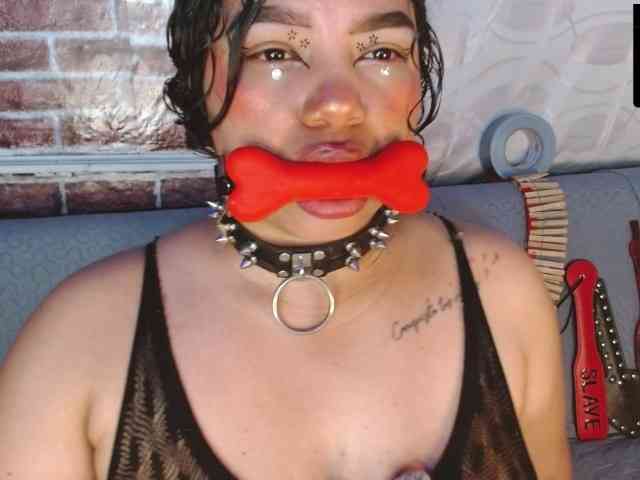 Leidy12 webcam