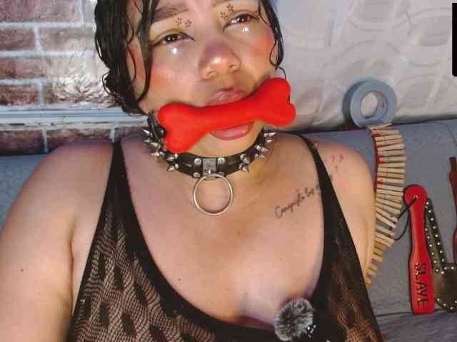 Leidy12 webcam