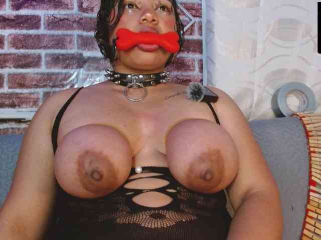Leidy12 webcam