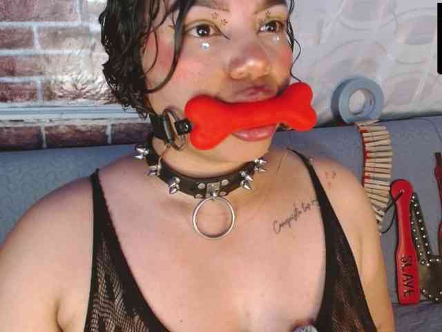 Leidy12 webcam