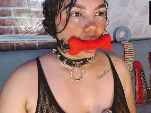 Leidy12 webcam