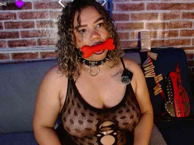 Leidy12 webcam
