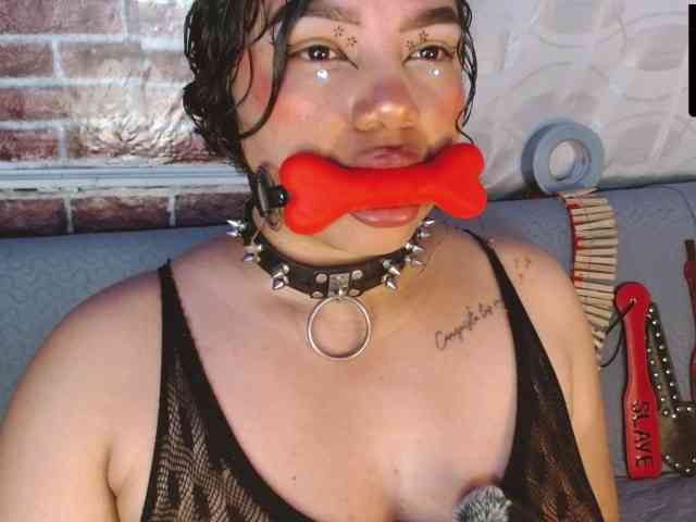 Leidy12 webcam