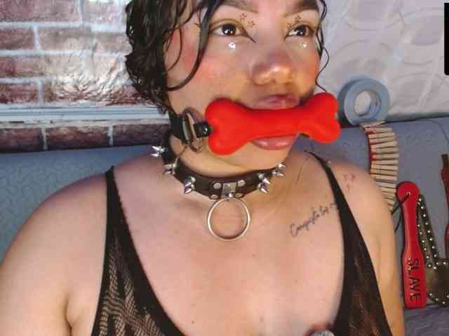 Leidy12 webcam