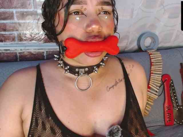 Leidy12 webcam