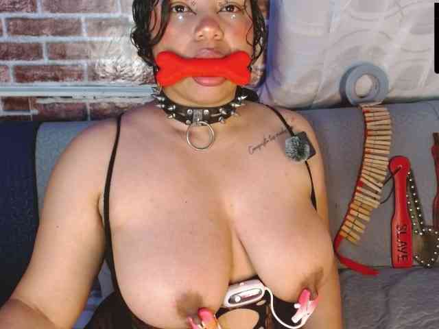 Leidy12 webcam