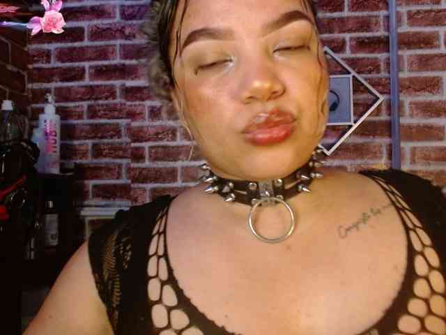 Leidy12 webcam